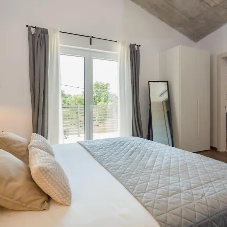 Leonardo By Interhome 度假居