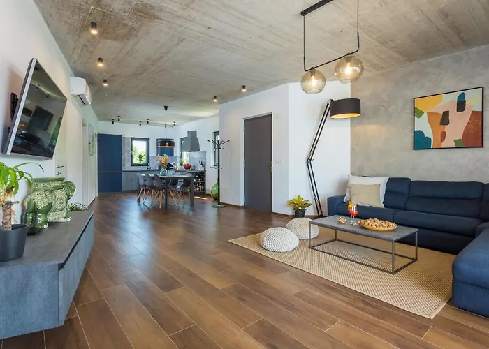 Leonardo By Interhome