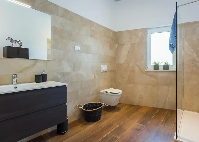 펜션 Leonardo By Interhome Nova Vas (Porec)