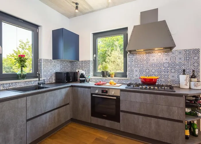 Leonardo By Interhome *